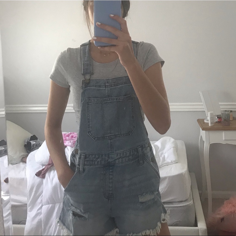overalls - Picture 4 of 5